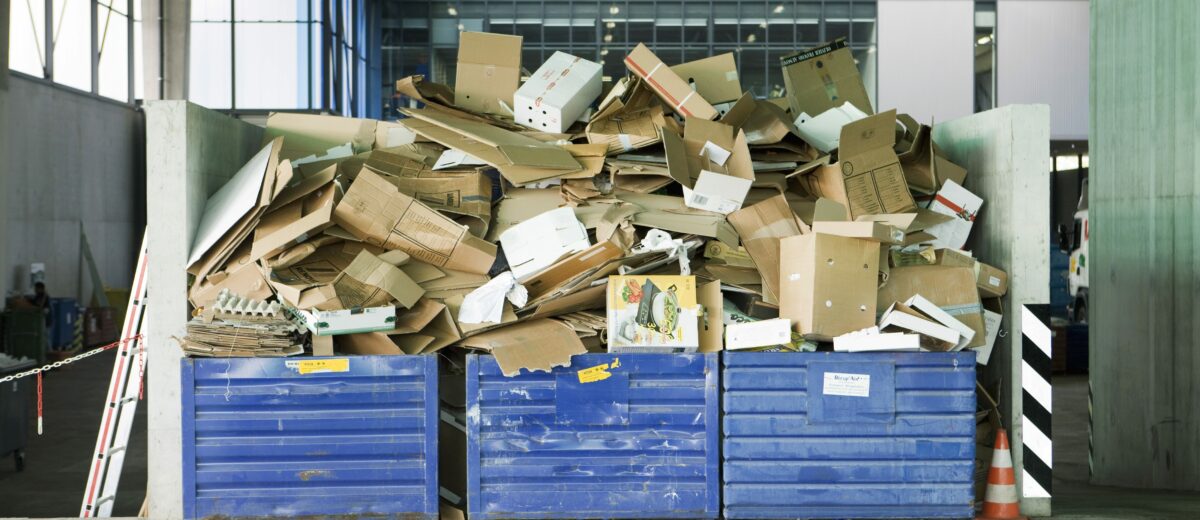 ©Milena Boniek/6PA/MAXPPP ; Bins overflowing with cardboard in recycling center